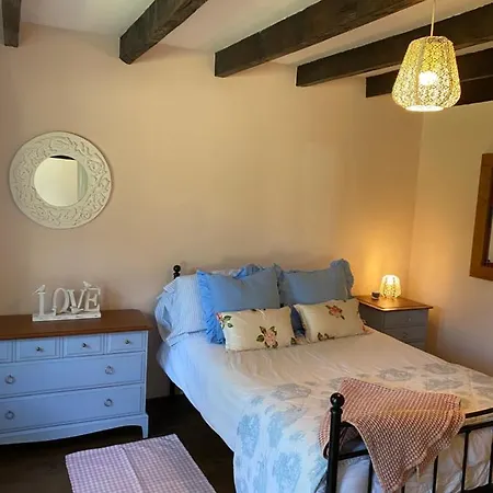 Jasmine Cottage Дом отдыха Lezignac-Durand
